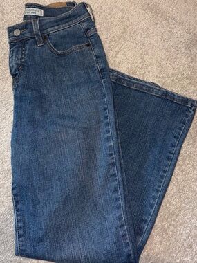 Levi’s Perfectly Slimming Boot Cut 512 Jeans